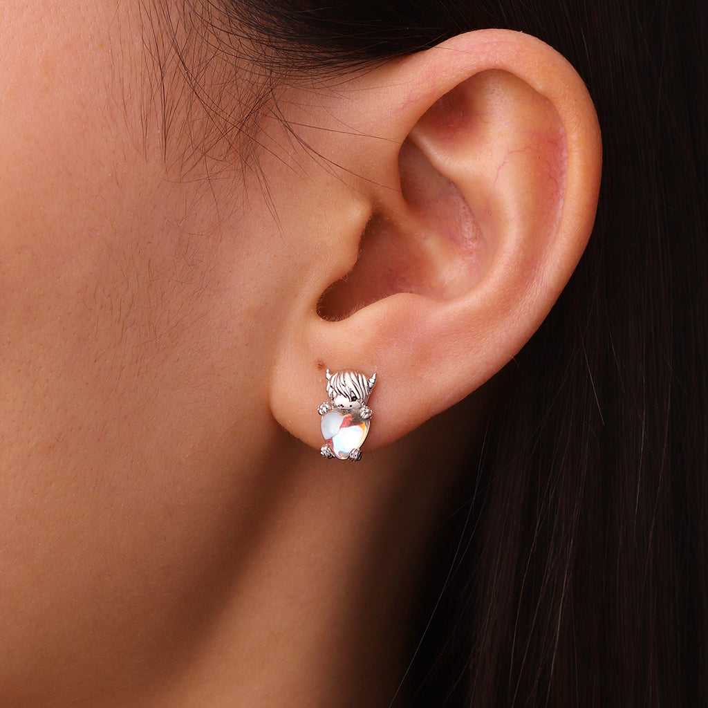 Gnoce Highland Cow Embraces Heart Moonstone Stud Earrings_5