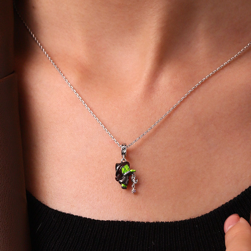 Gnoce Wicked Green Skin Witch Elphaba Pendant Dangle Charm_4